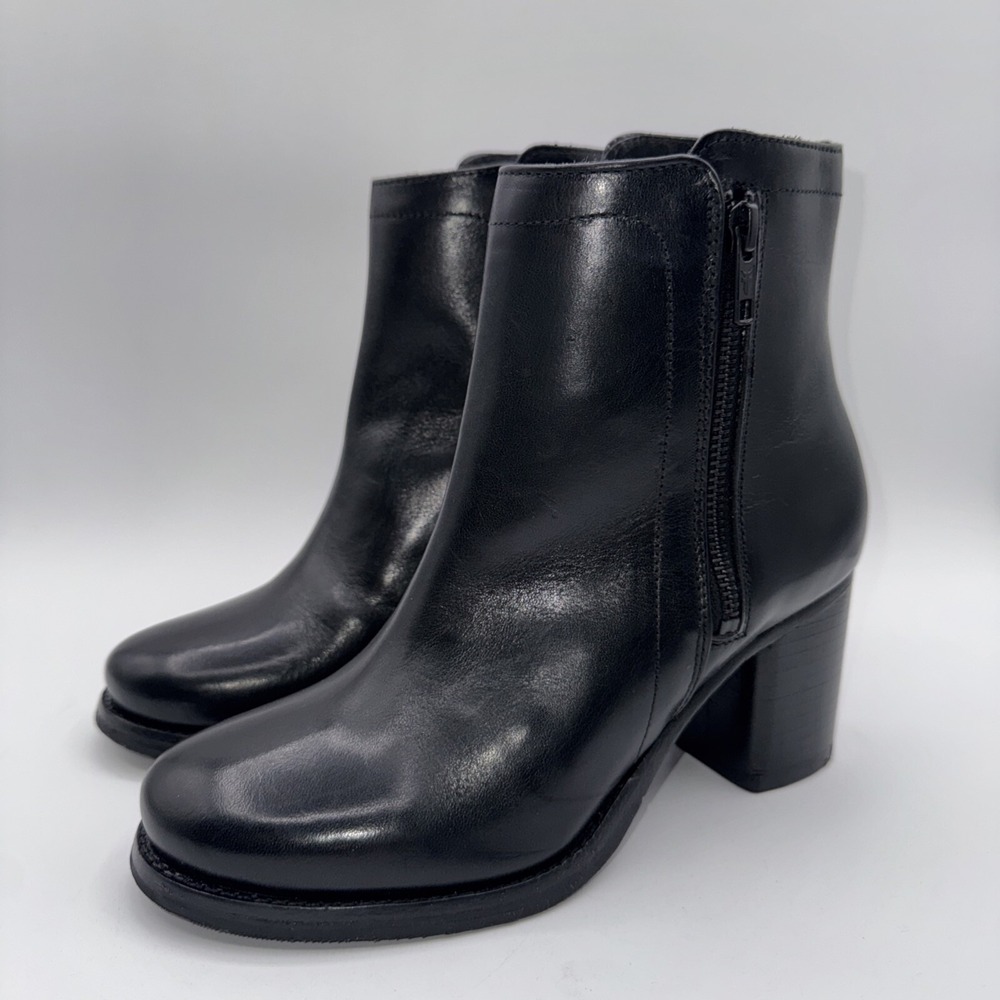 Frye Addie Double Zip Bootie Women's Size 7 Black Leather
